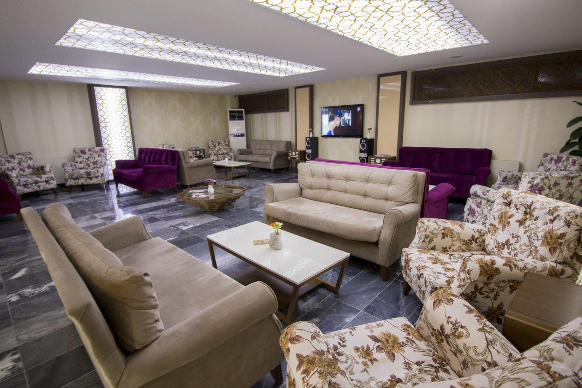 Hotel Business Han Nevşehir Bagian luar foto